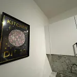 Stylish 3-bedroom Apartamento *