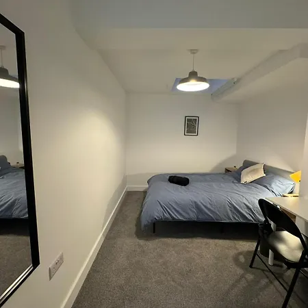 Stylish 3-bedroom Apartamento