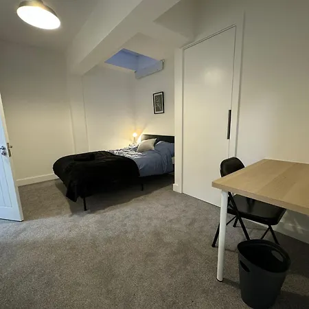 Stylish 3-bedroom Daire