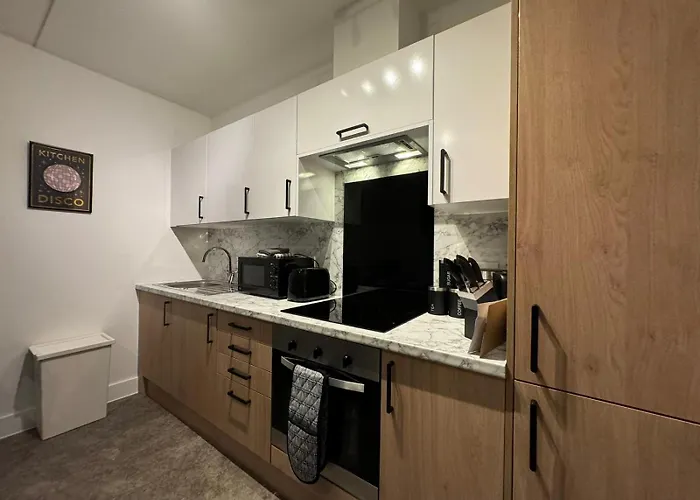 Stylish 3-bedroom Daire *